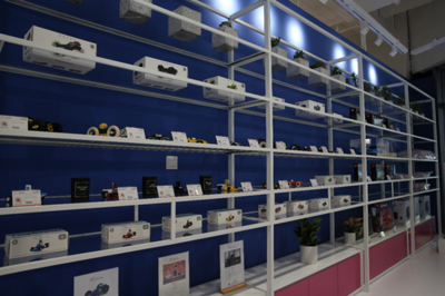 西咸新區(qū)空港新城‘一帶一路’進(jìn)口商品展示交易分撥中心正式開(kāi)放 促進(jìn)國(guó)際化商品流通